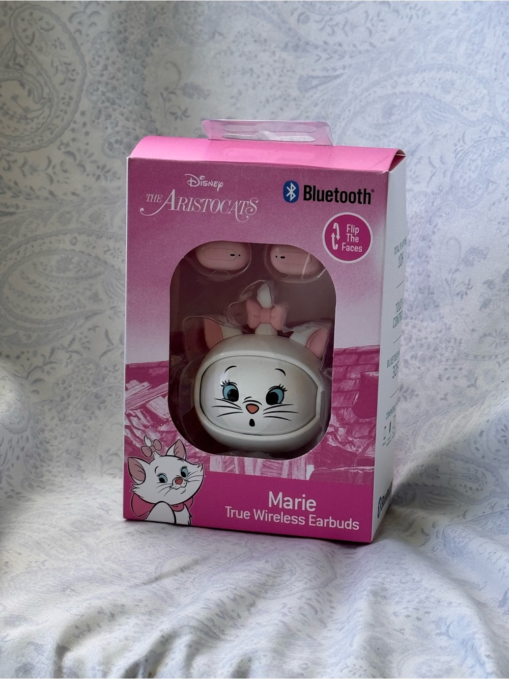 Disney Marie Bluetooth Earbuds with Pink Charging Case